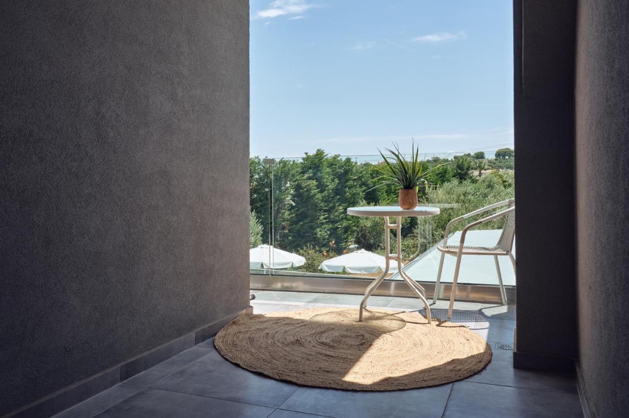 Dareia Suites Plános Zewnętrze zdjęcie